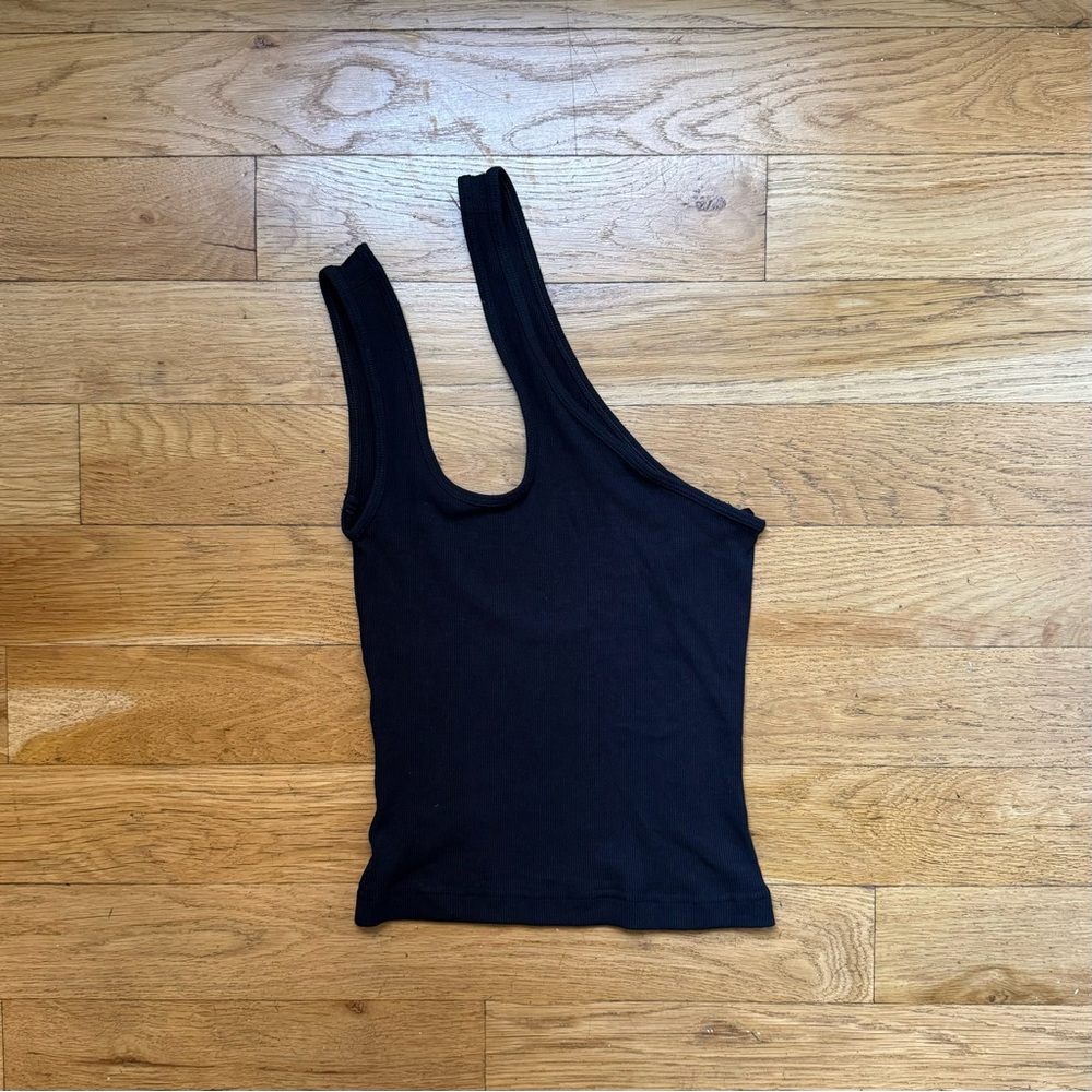 NWOT black Lululemon double strap tank (size: 2)